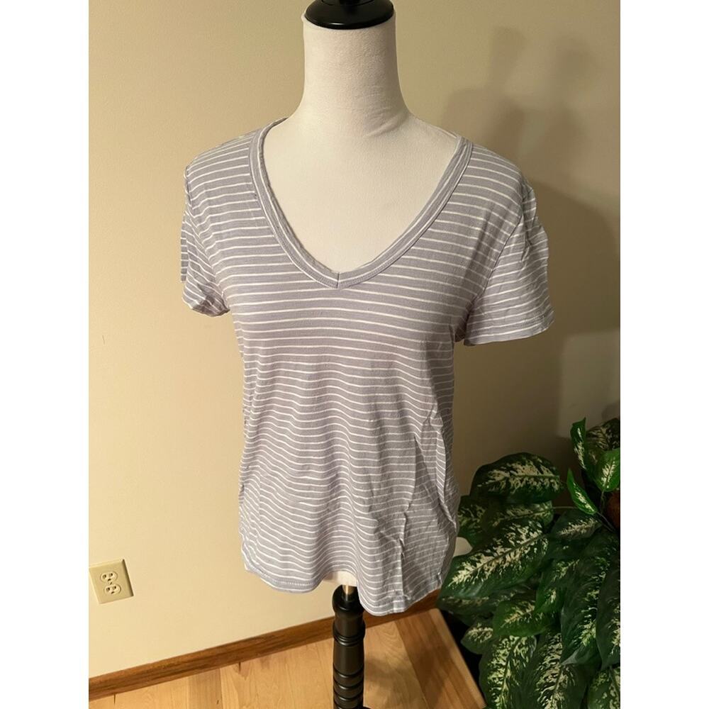 Universal Thread Blue Striped T-Shirt